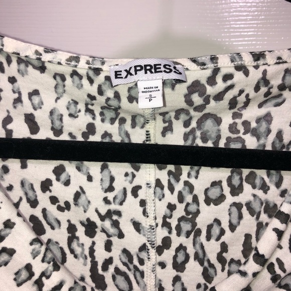 Express Top - Picture 3 of 3